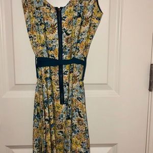 Yellow and blue Spring dress